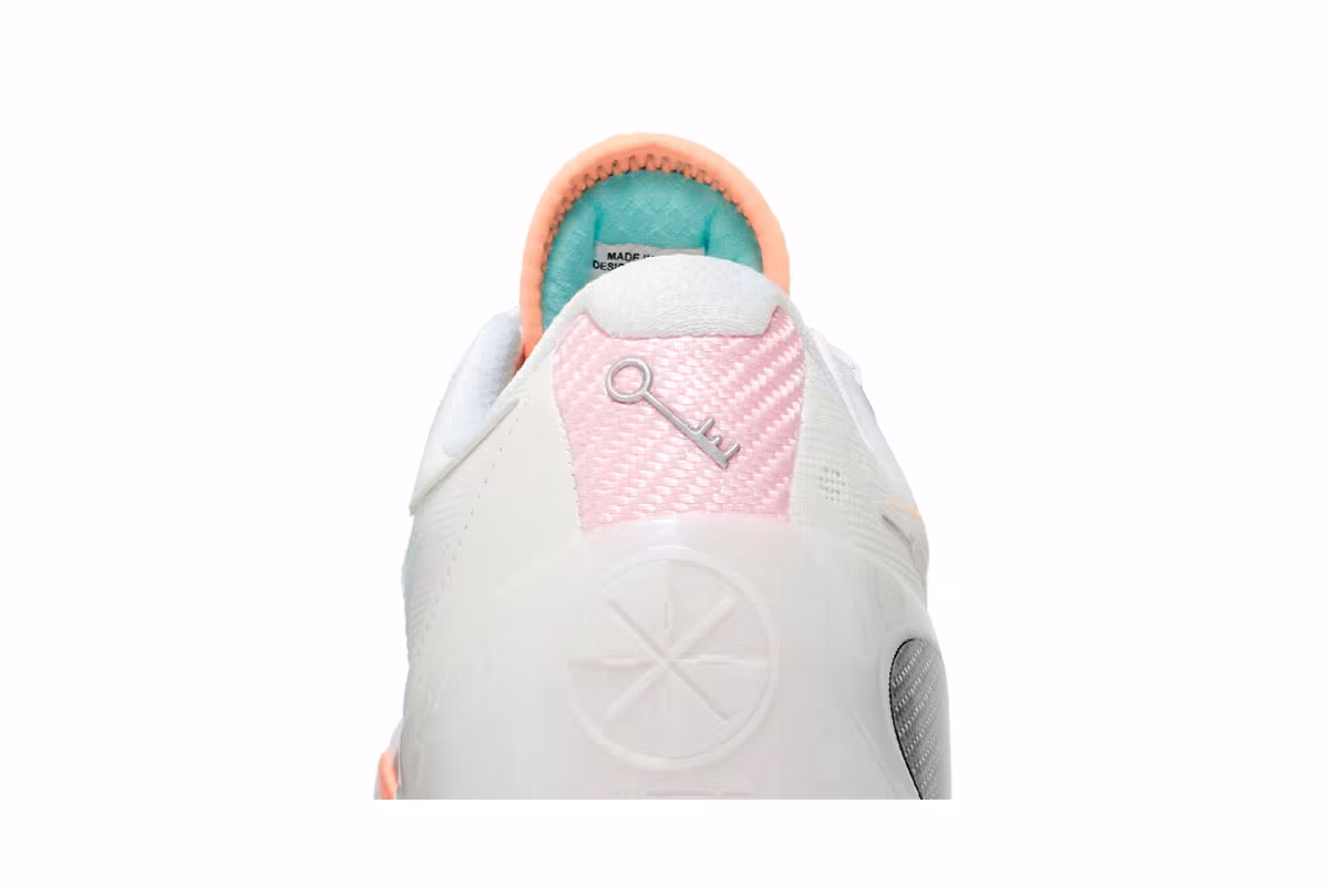 Li-Ning Way of Wade 808 3 Ultra Family Love, view 8