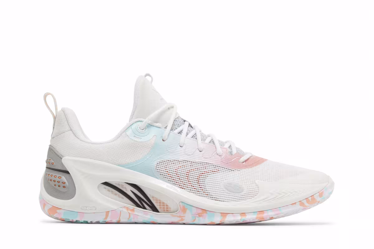 Li-Ning Way of Wade 808 3 Family Love, view 2