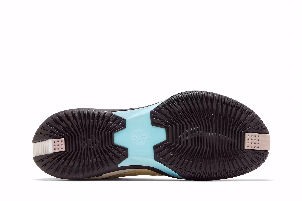 Li-Ning Wade Fission 9 Origin, view 5
