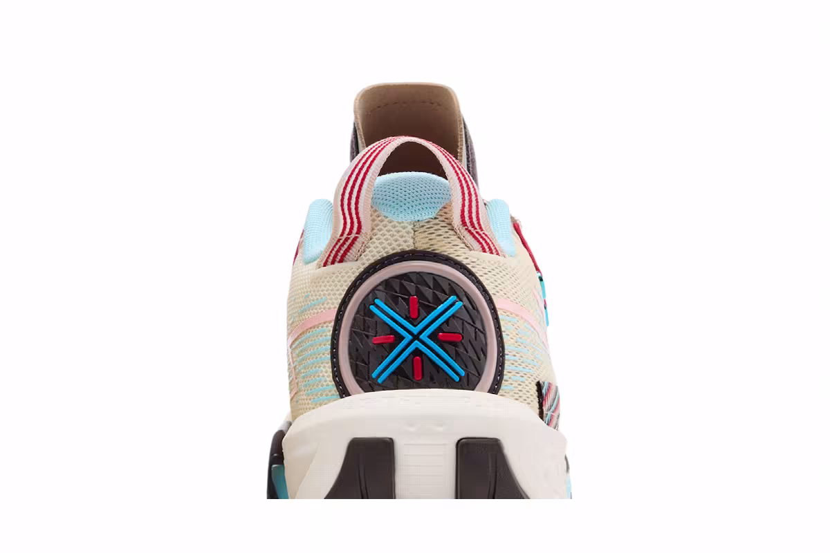 Li-Ning Wade Fission 9 Origin, view 8