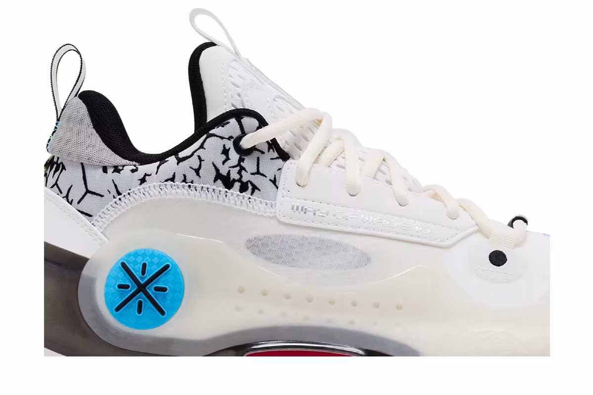 Li-Ning Way of Wade 10 Low Black Flash, view 3