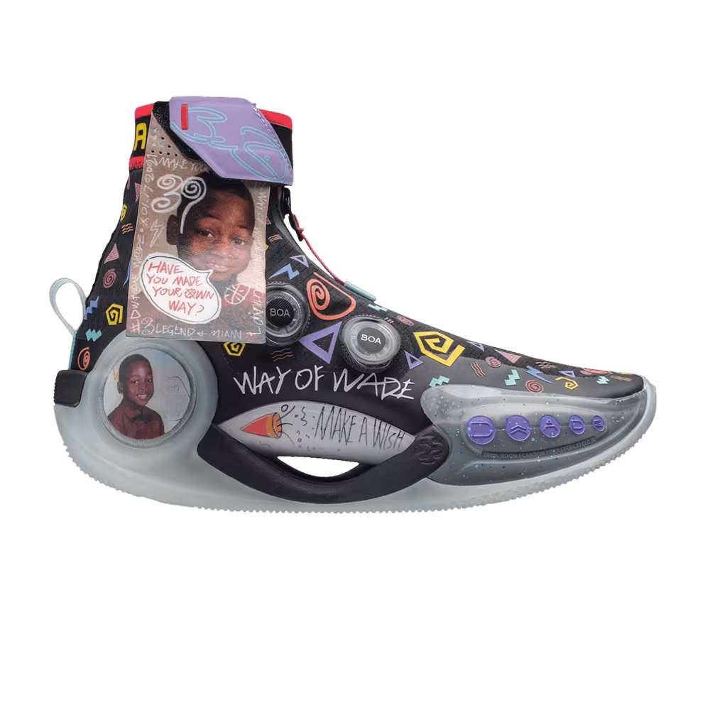 Li-Ning Way of Wade 9 Infinity Moment