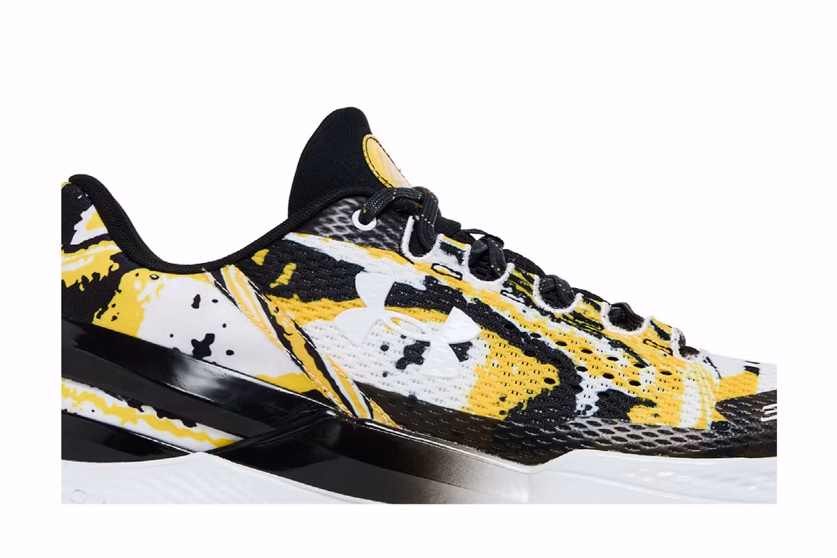 Curry Brand Curry 2 Low FloTro Taxi Camo, view 3
