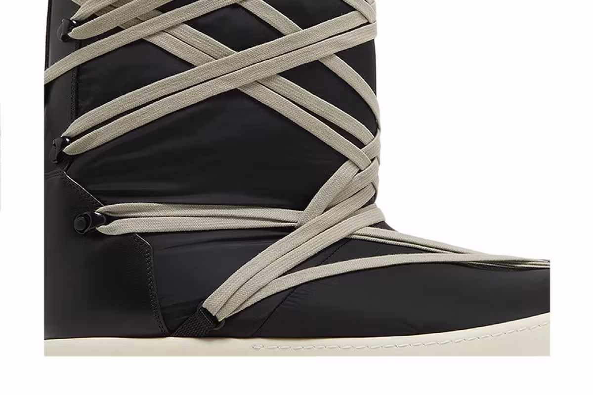 Moncler x Rick Owens Bigrocks Boot Black, view 3