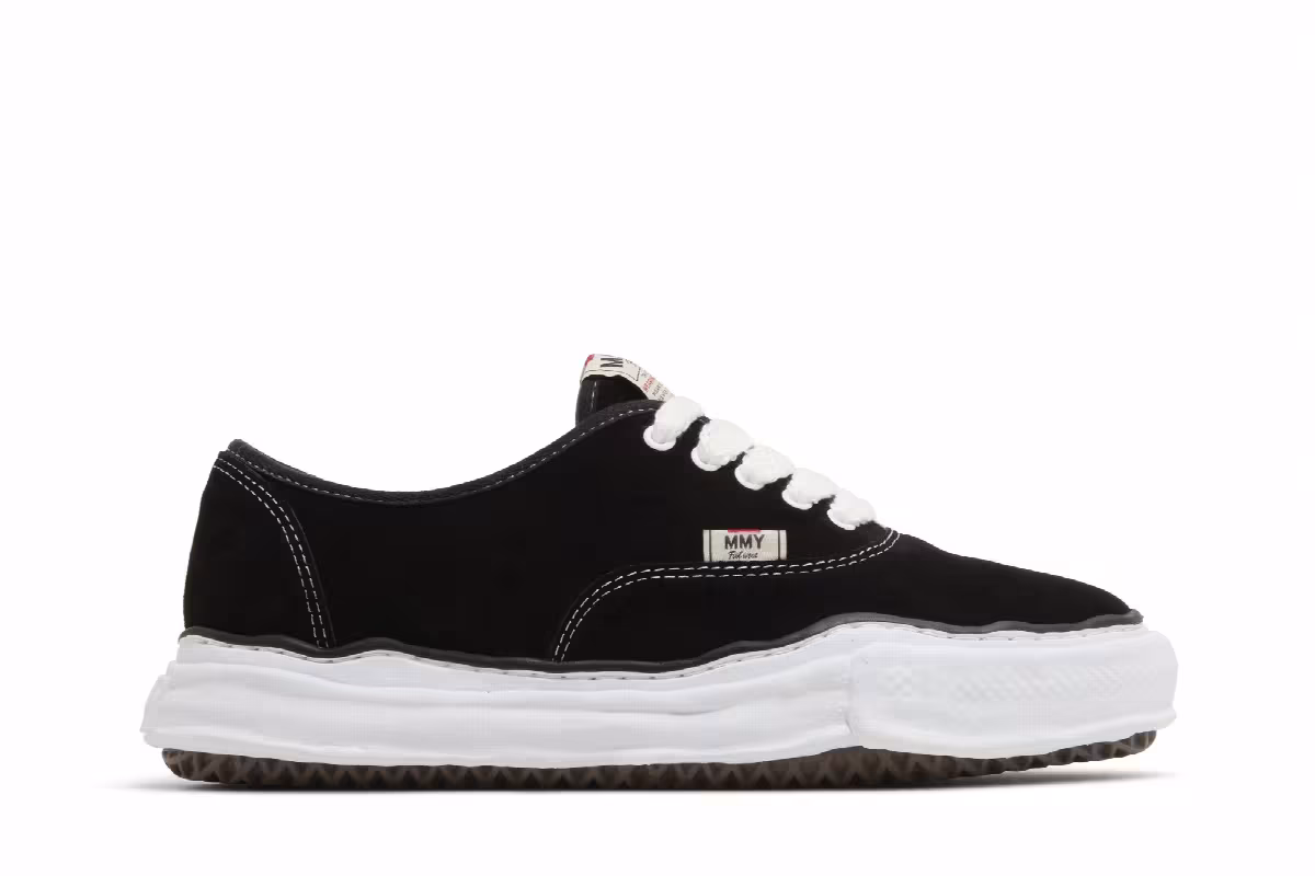 Maison Mihara Yasuhiro Baker OG Sole Suede Low Black, view 2