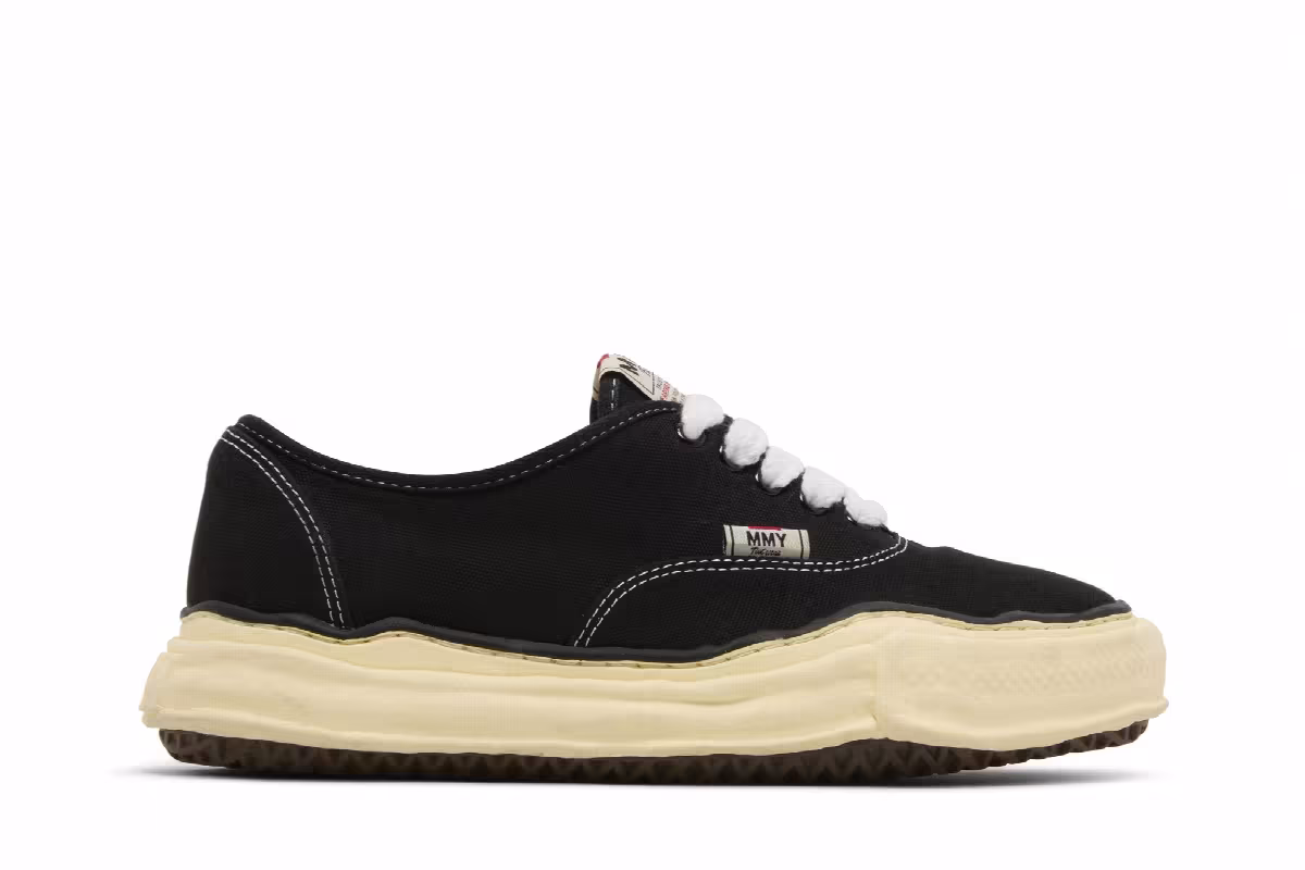 Maison Mihara Yasuhiro Baker OG Sole Vintage Canvas Low Black, view 2