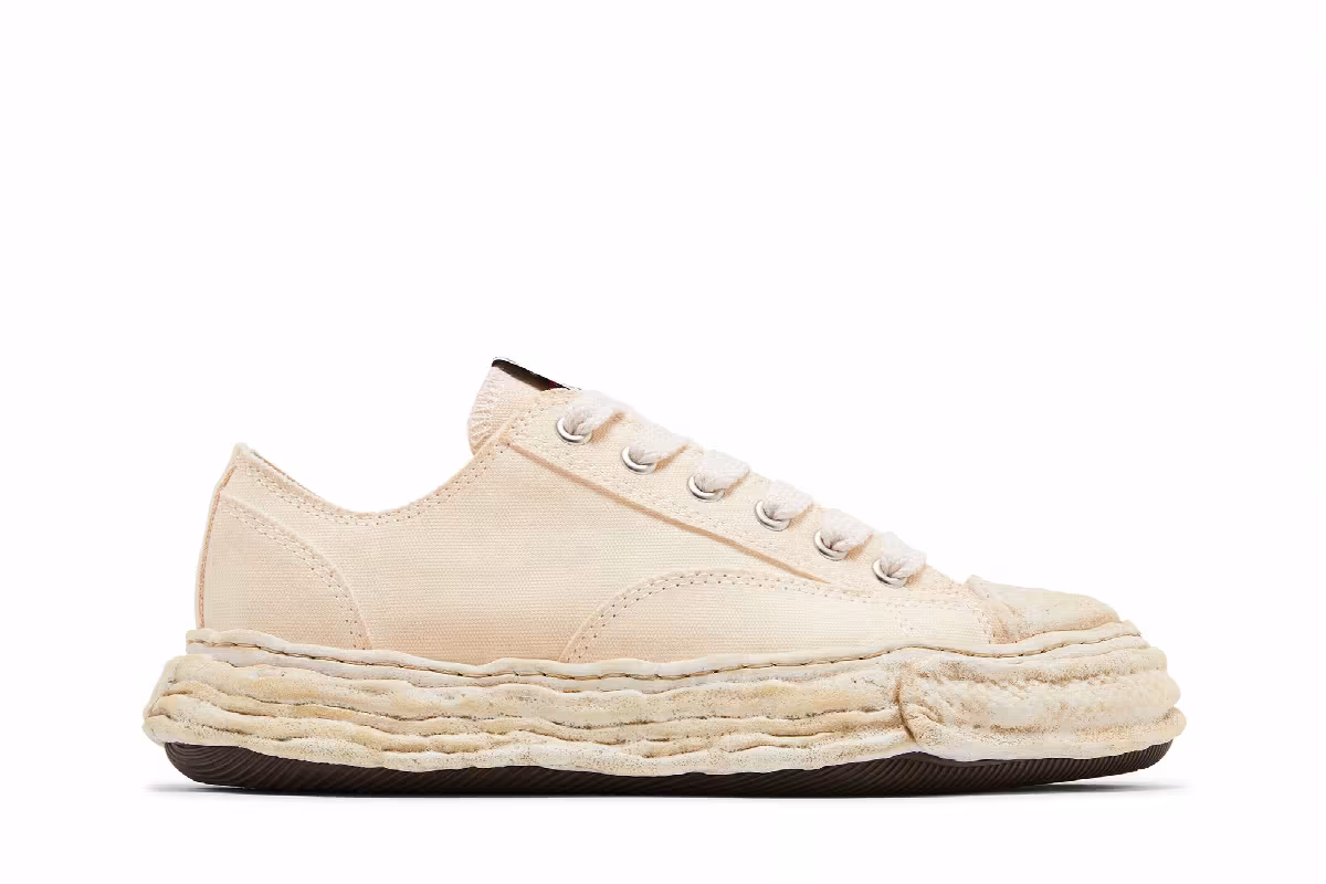 Maison Mihara Yasuhiro Peterson 23 OG Sole Garment Dyed Canvas Low Beige, view 2