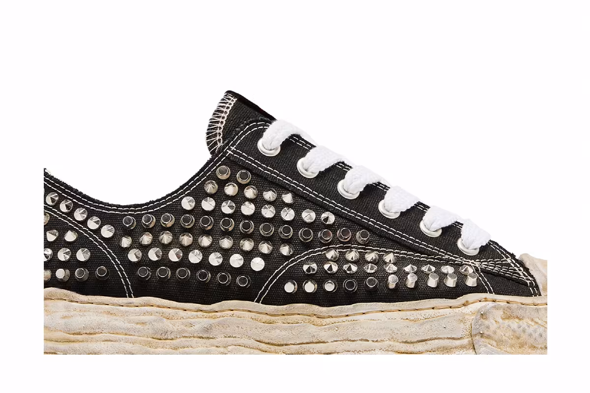 Maison Mihara Yasuhiro Peterson 23 OG Sole Studded Canvas Low Black, view 3