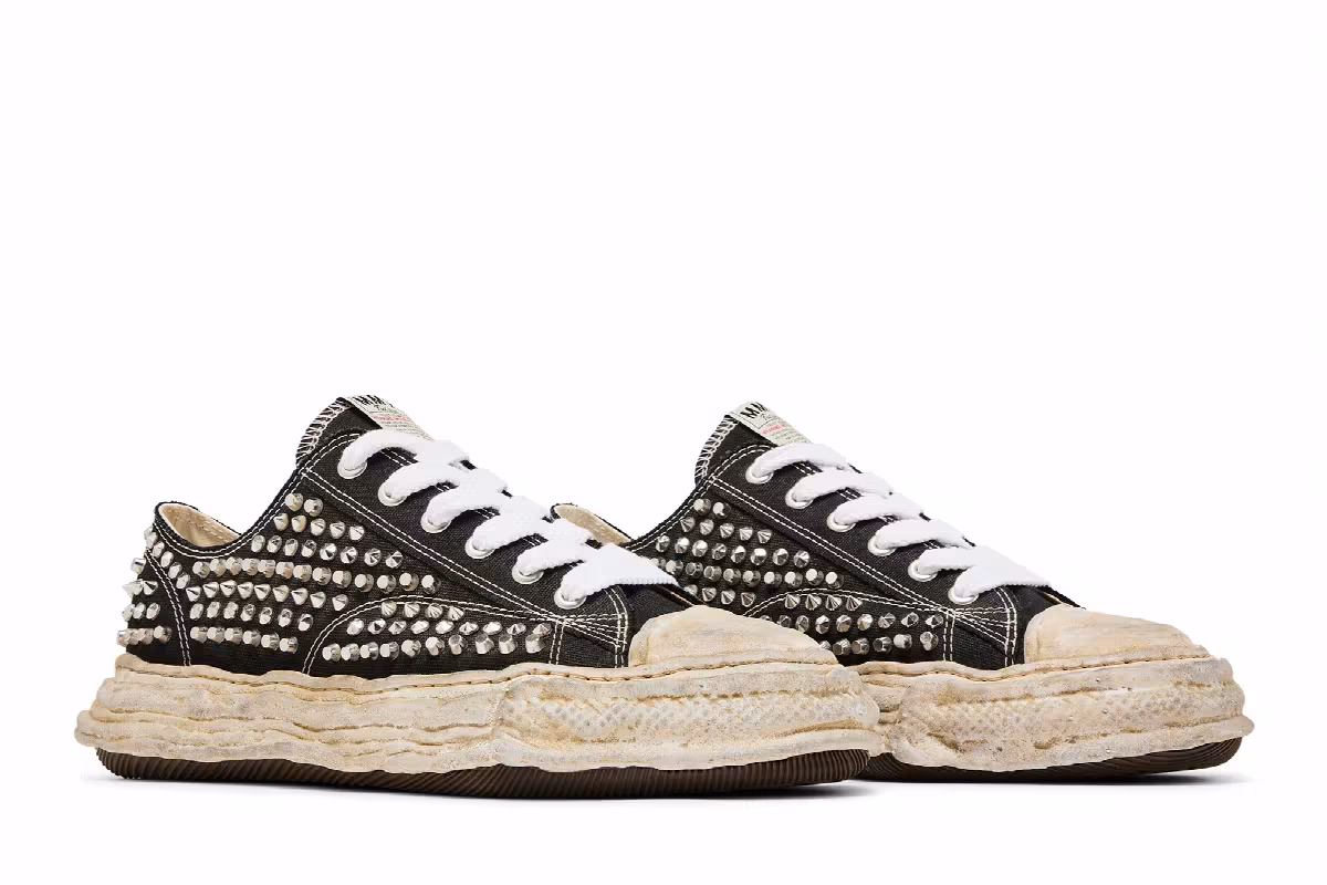 Maison Mihara Yasuhiro Peterson 23 OG Sole Studded Canvas Low Black, view 9