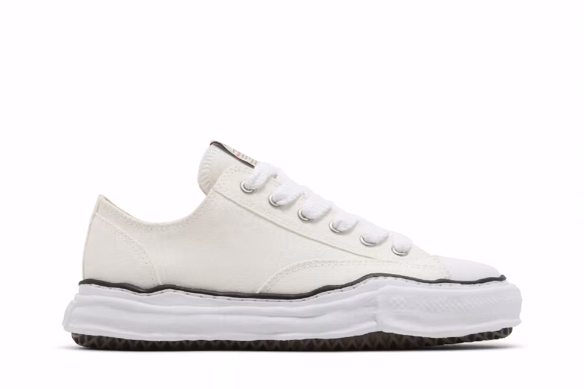 Maison Mihara Yasuhiro Peterson OG Sole Canvas Low White, view 2
