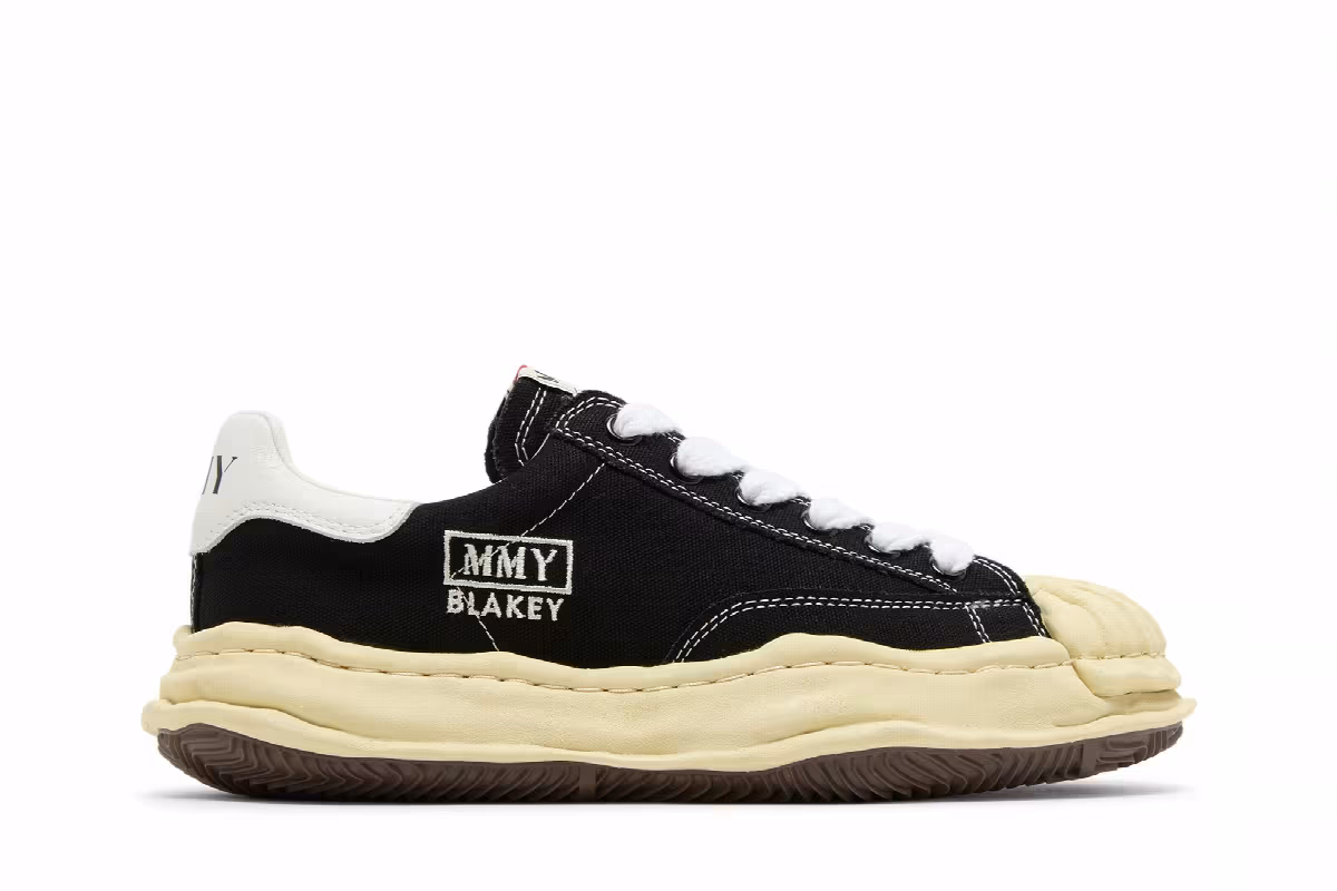 Maison Mihara Yasuhiro Blakey OG Sole Vintage Canvas Low Black, view 2