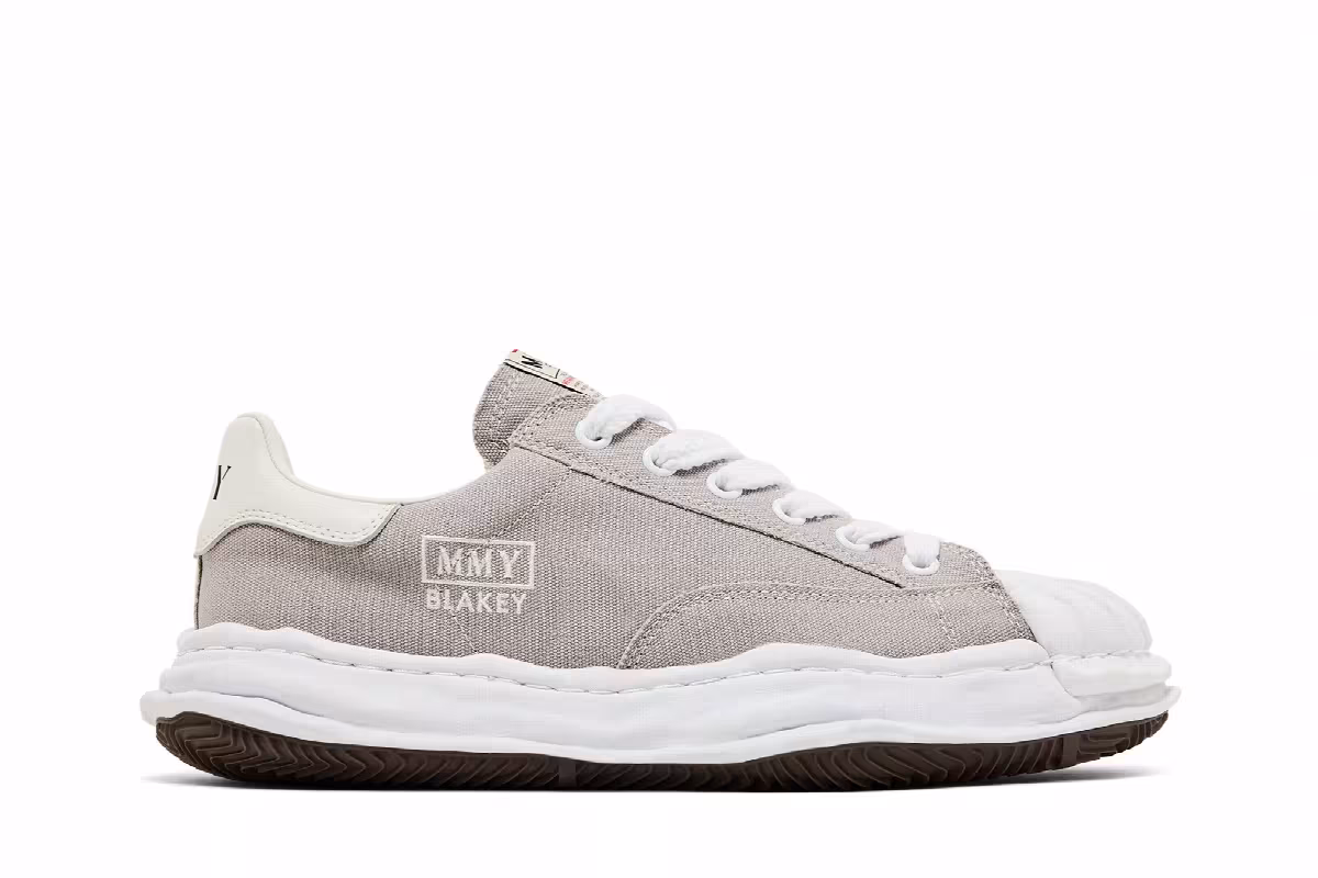 Maison Mihara Yasuhiro Blakey OG Sole Canvas Low Grey, view 2