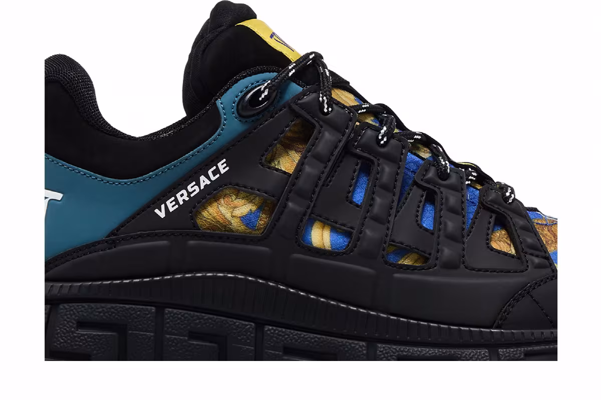 Versace Trigreca Medusa Renaissance Print - Blue, view 3