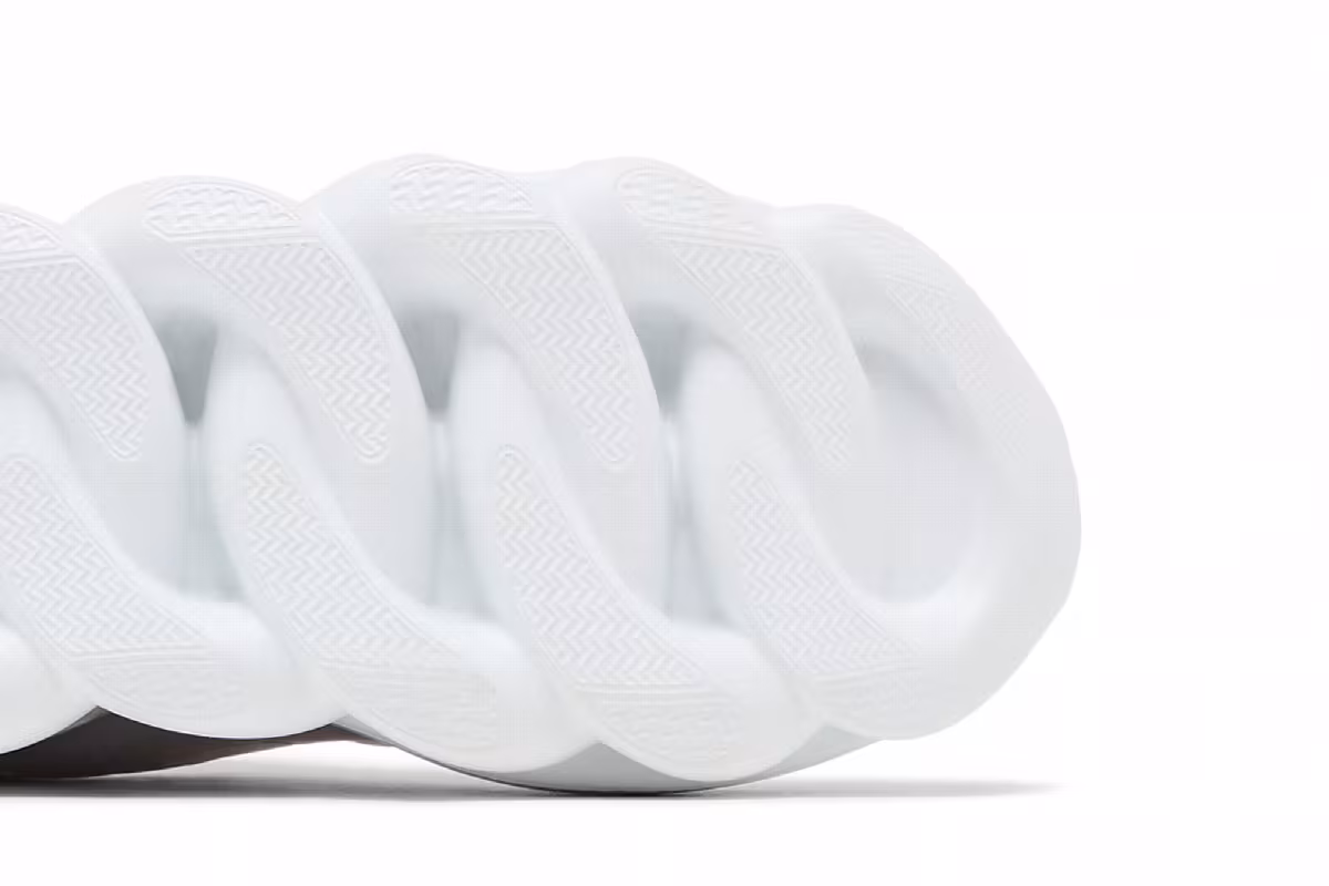 Versace Women's Chain Reaction White, view 6