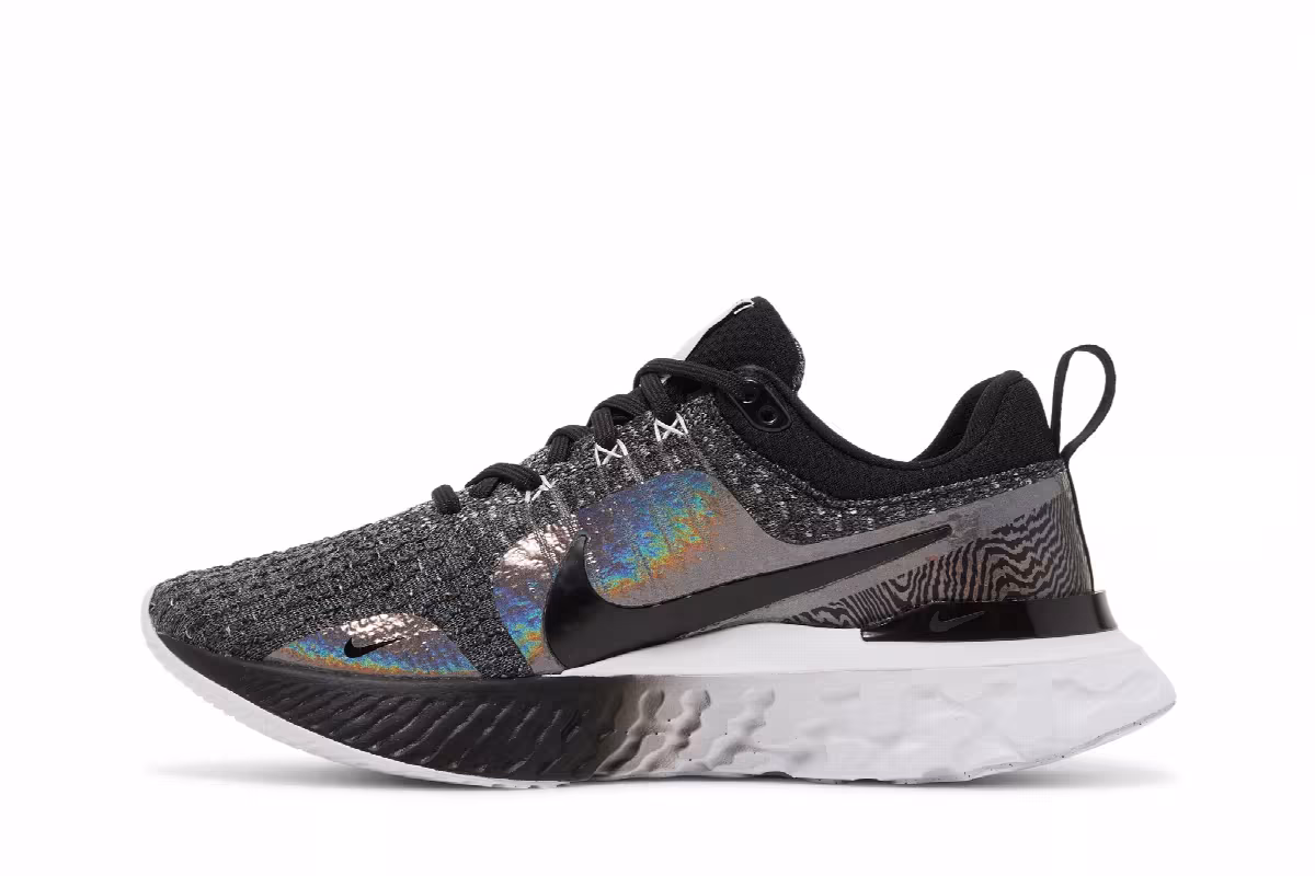Nike Women's React Infinity Run Flyknit 3 Premium Black Zebra Iridescent, view 4