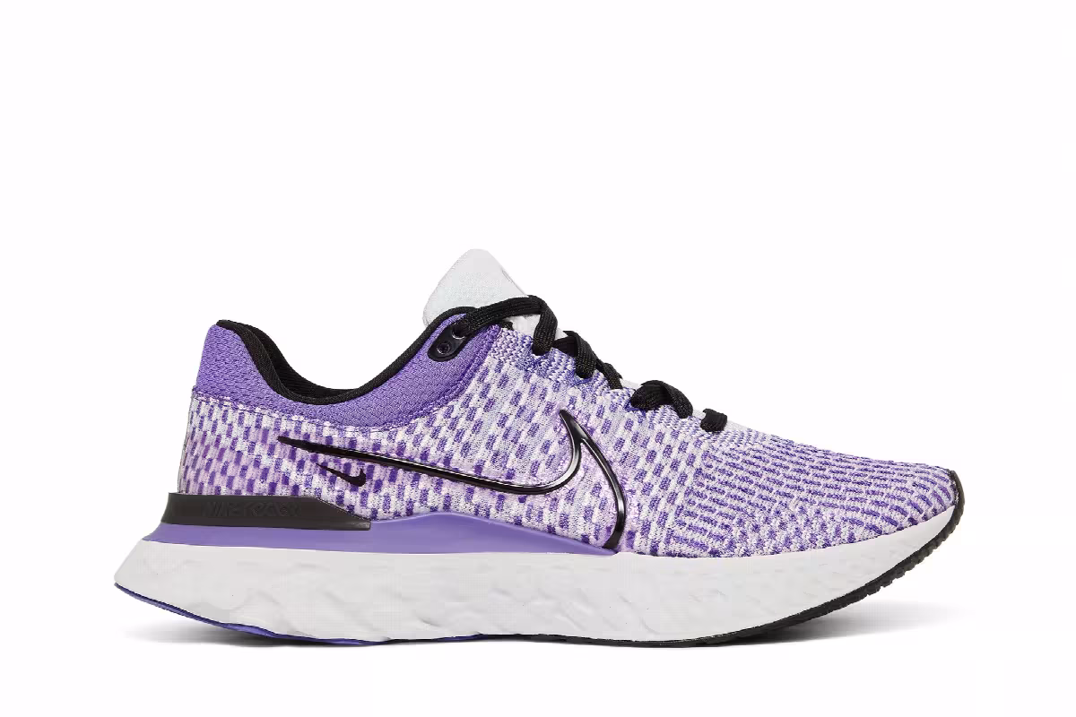 Nike React Infinity Run Flyknit 3 Pure Platinum Psychic Purple, view 2