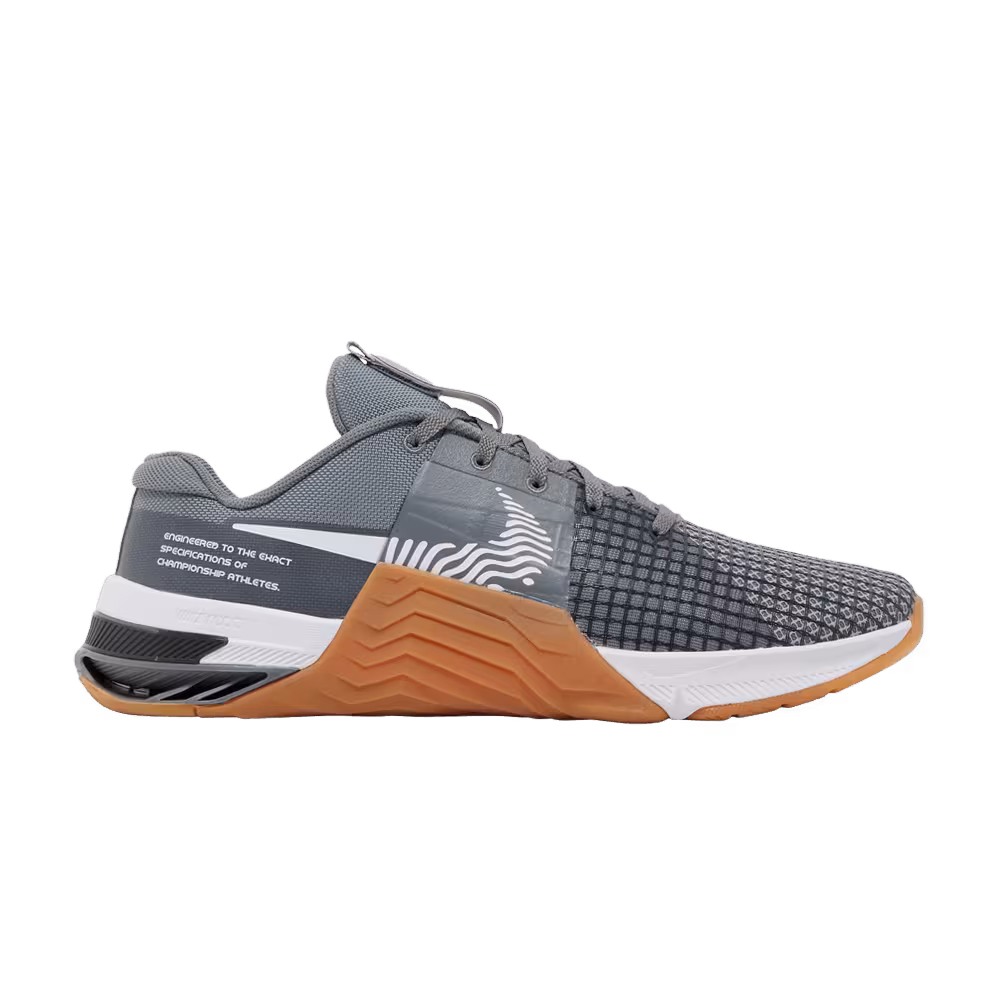 Nike Metcon 8 Smoke Grey Gum