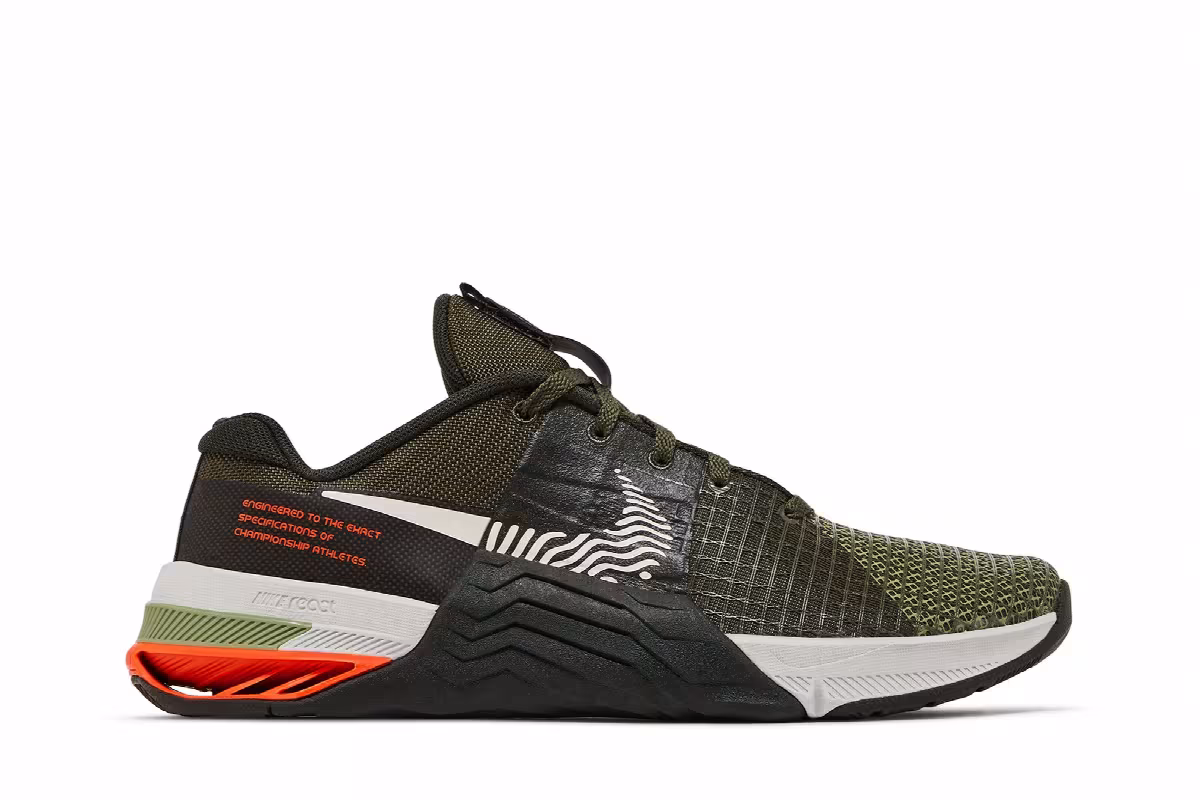 Nike Metcon 8 Cargo Khaki, view 2