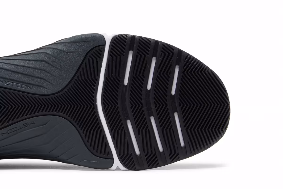 Nike Metcon 8 FlyEase Black Dark Smoke Grey, view 6
