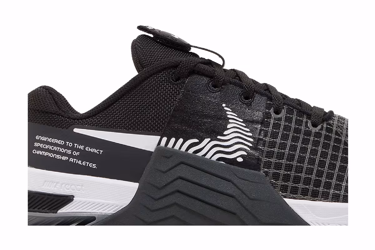 Nike Women's Metcon 8 Black Dark Smoke Grey, view 3