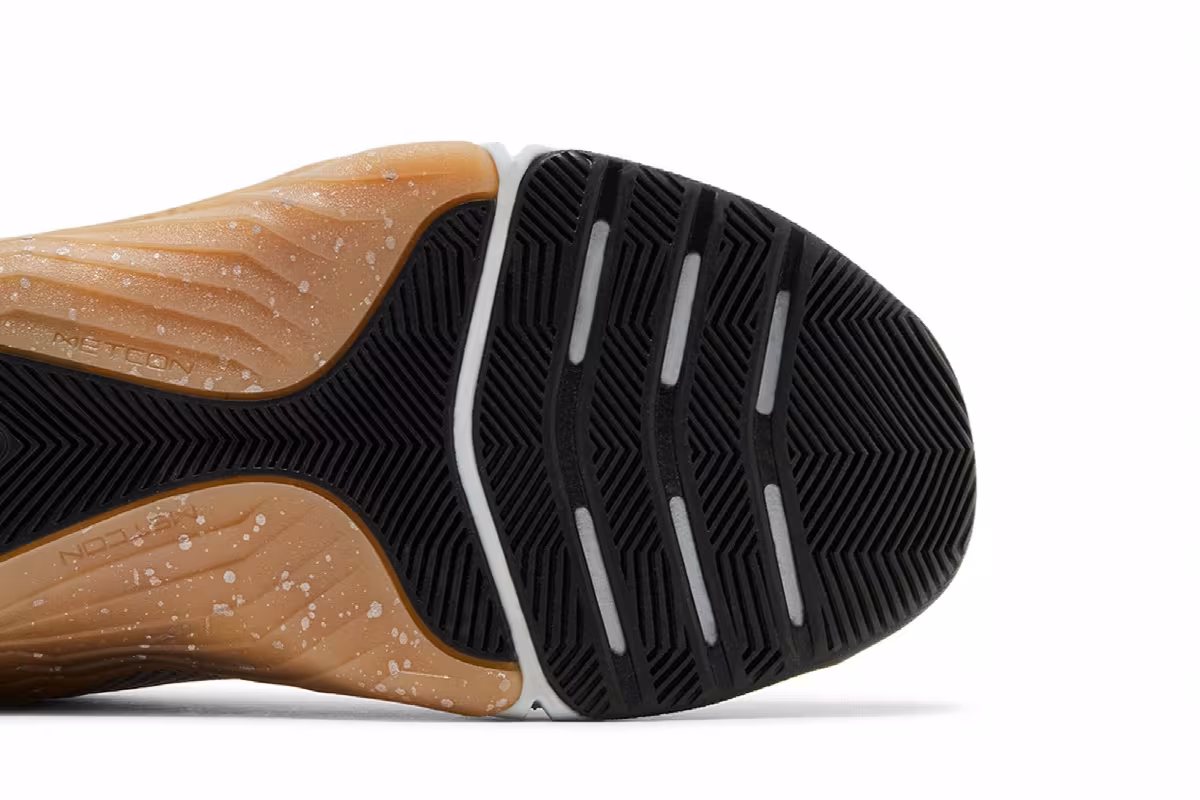 Nike Women's Metcon 8 Premium Purple Smoke Metallic Copper, view 6