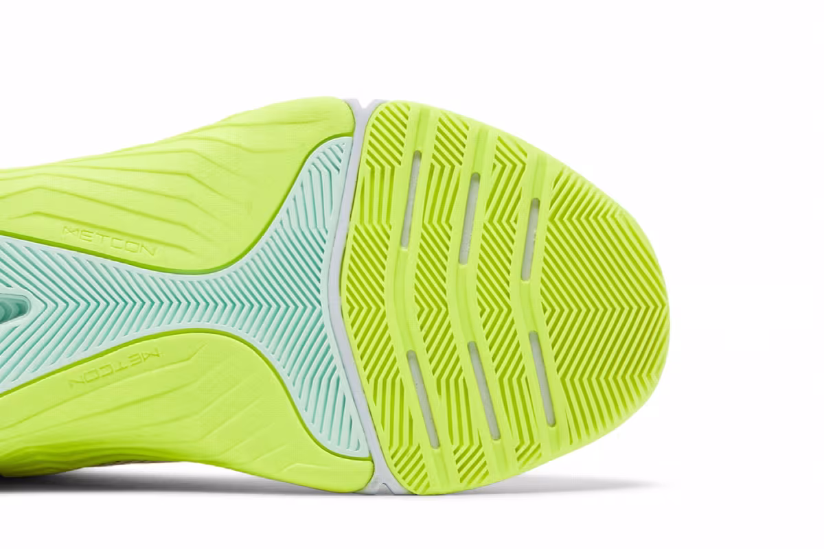Nike Women's Metcon 8 Arctic Orange Volt, view 6