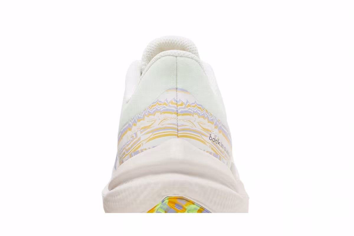Nike Women's Air Winflo 9 Premium Back In A Wink, view 8