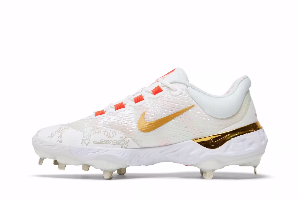 Nike Alpha Huarache Elite 4 Low Playoff Pack, view 4