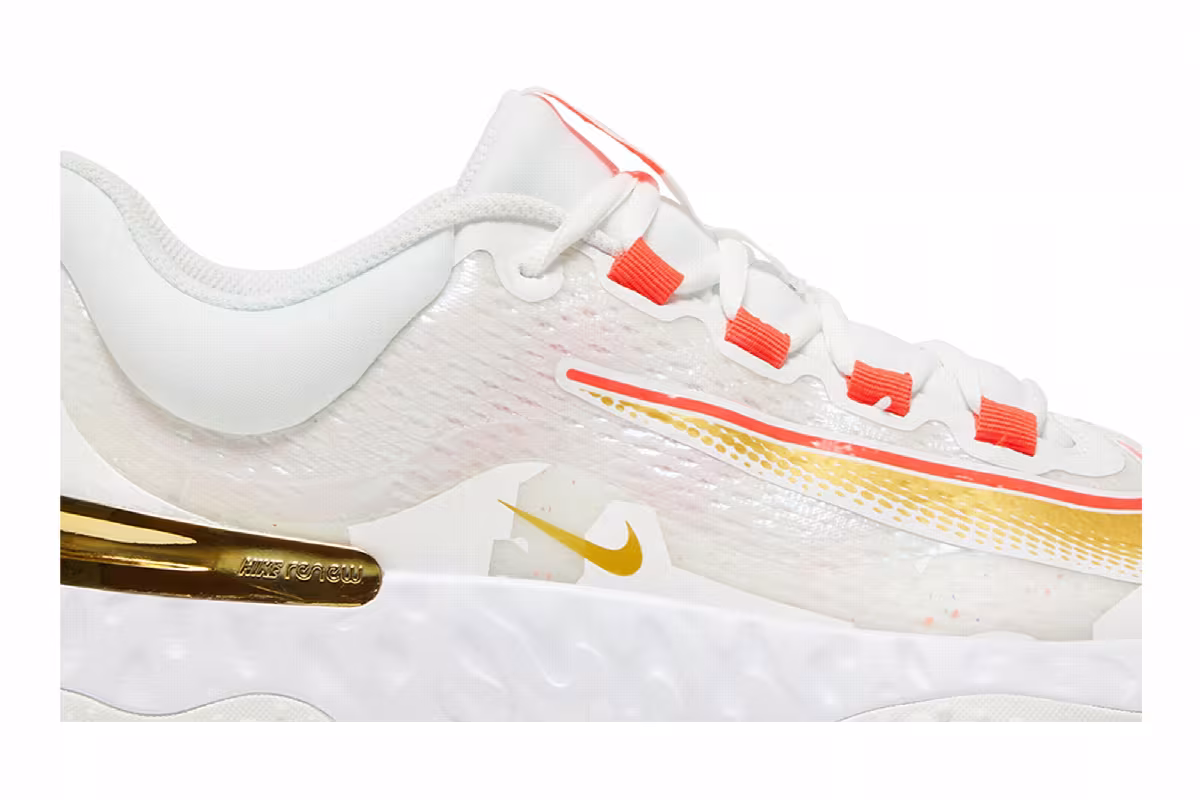 Nike Alpha Huarache Elite 4 TF Playoff Pack, view 3