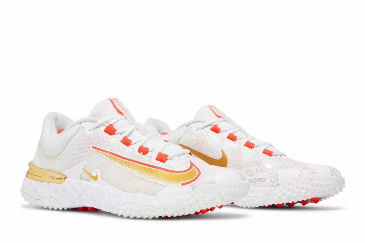 Nike Alpha Huarache Elite 4 TF Playoff Pack, view 9
