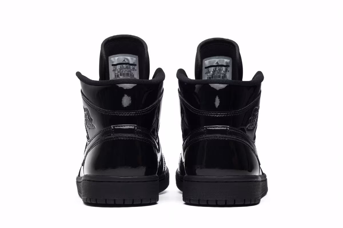 Women's Air Jordan 1 Mid Patent SE Triple Black, view 7