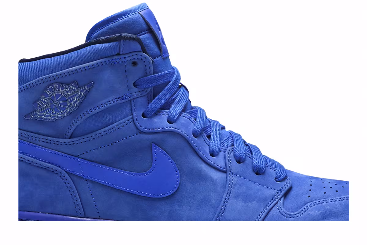 Women's Air Jordan 1 High Premium Blue Suede, view 3