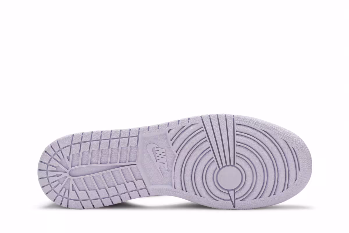 Women's Air Jordan 1 High Lover XX, view 5