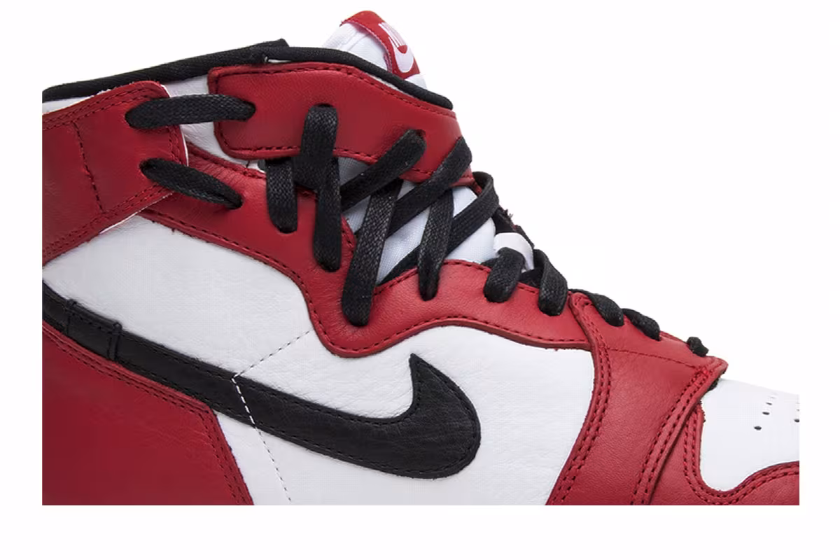Women's Air Jordan 1 Rebel XX Chicago, view 3