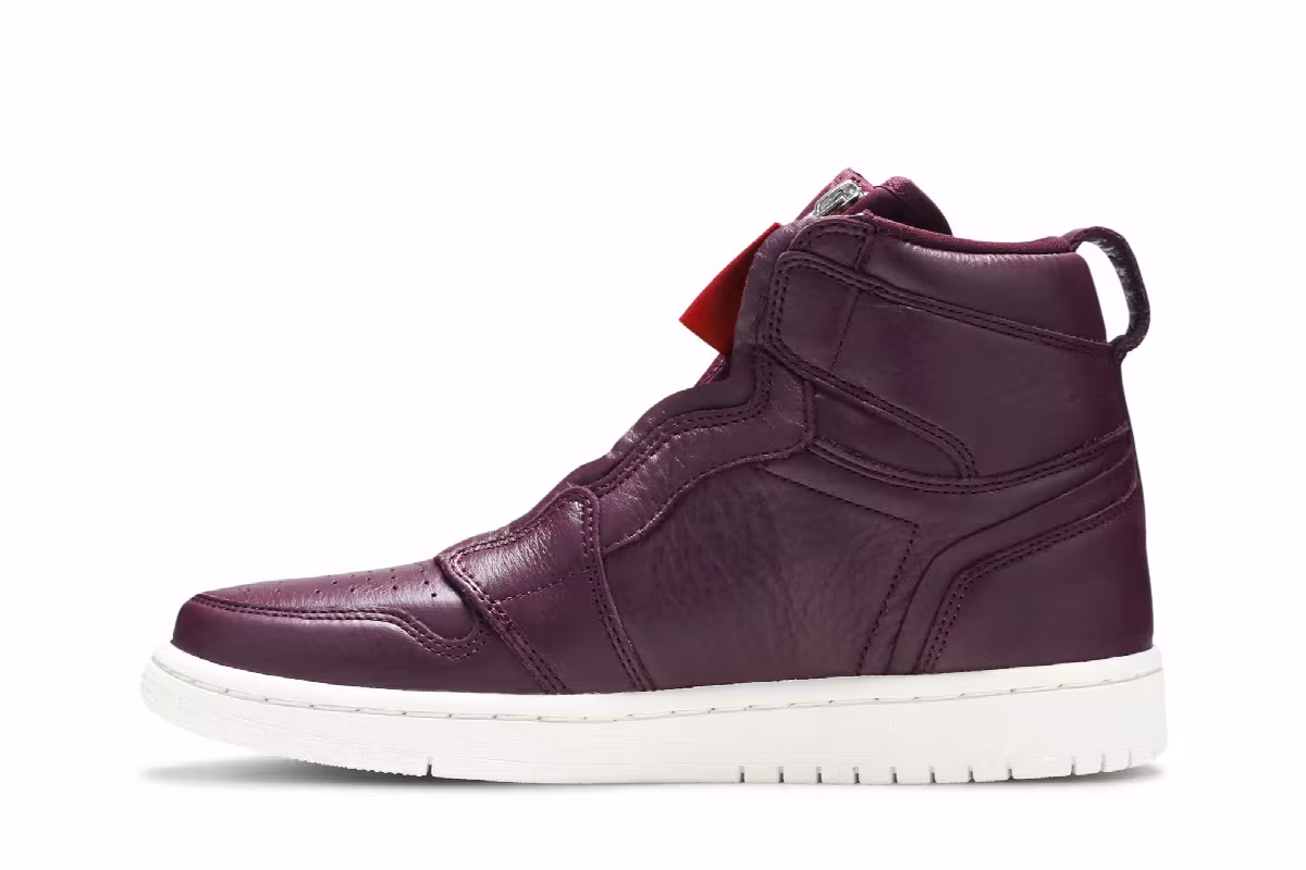 Women's Air Jordan 1 High Zip Bordeaux, view 4