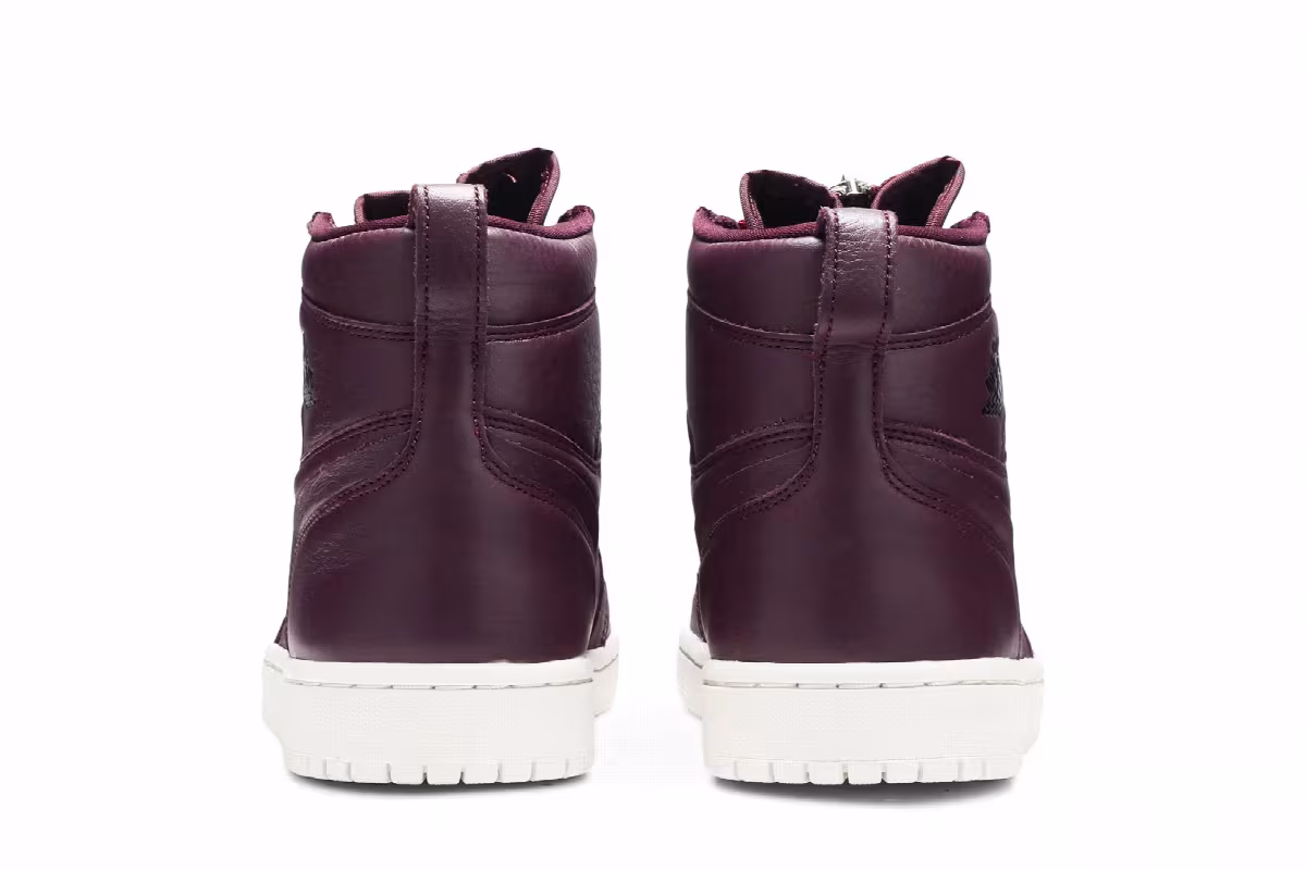 Women's Air Jordan 1 High Zip Bordeaux, view 7