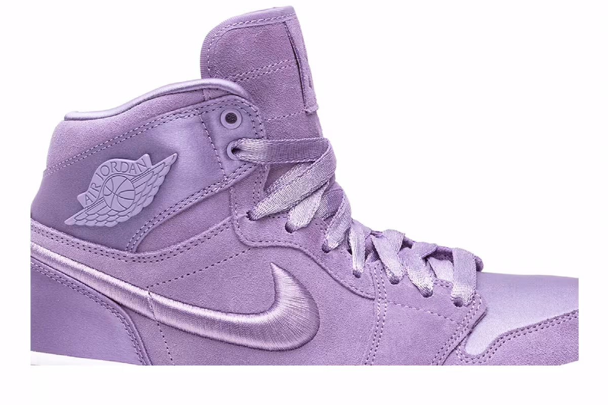 Women's Air Jordan 1 High Season of Her: Orchid, view 3