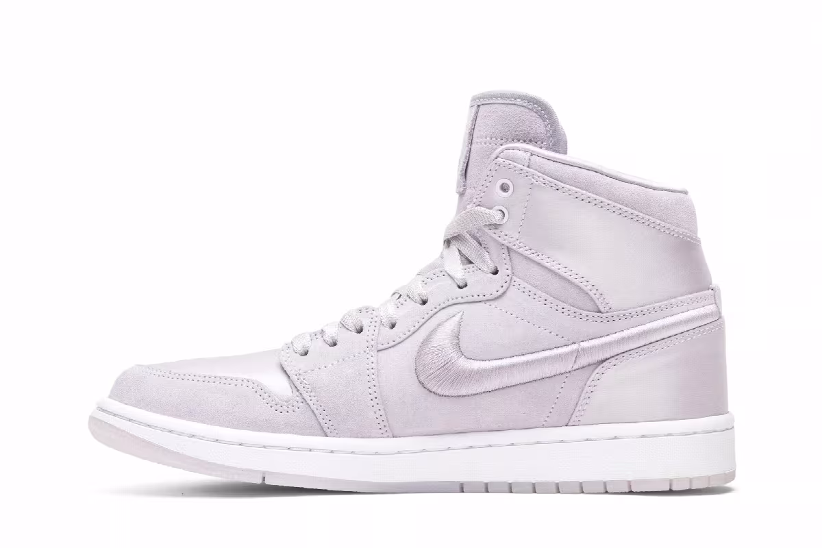 Women's Air Jordan 1 High Season of Her: Barely Grape, view 4