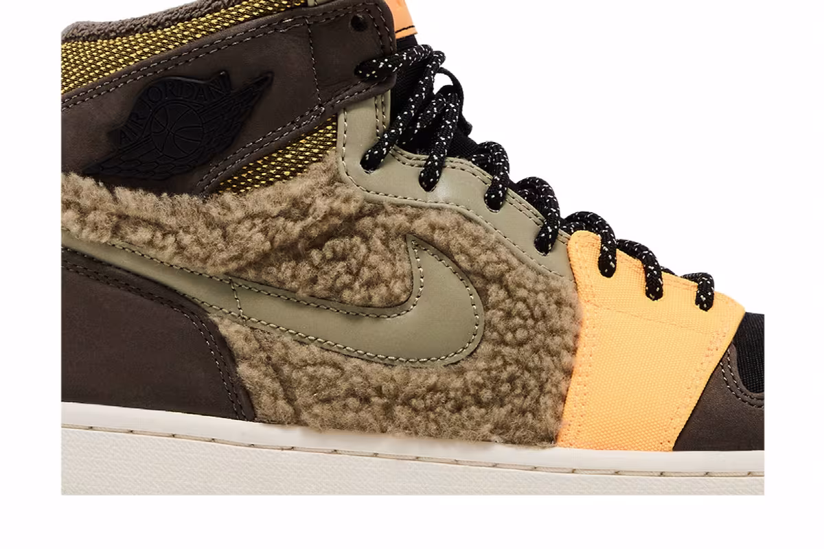 Women's Air Jordan 1 Utility Pack, view 3