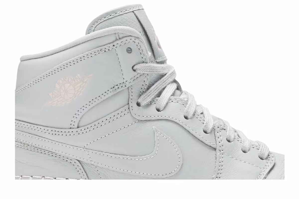 Women's Air Jordan 1 High Premium Mica Green, view 3