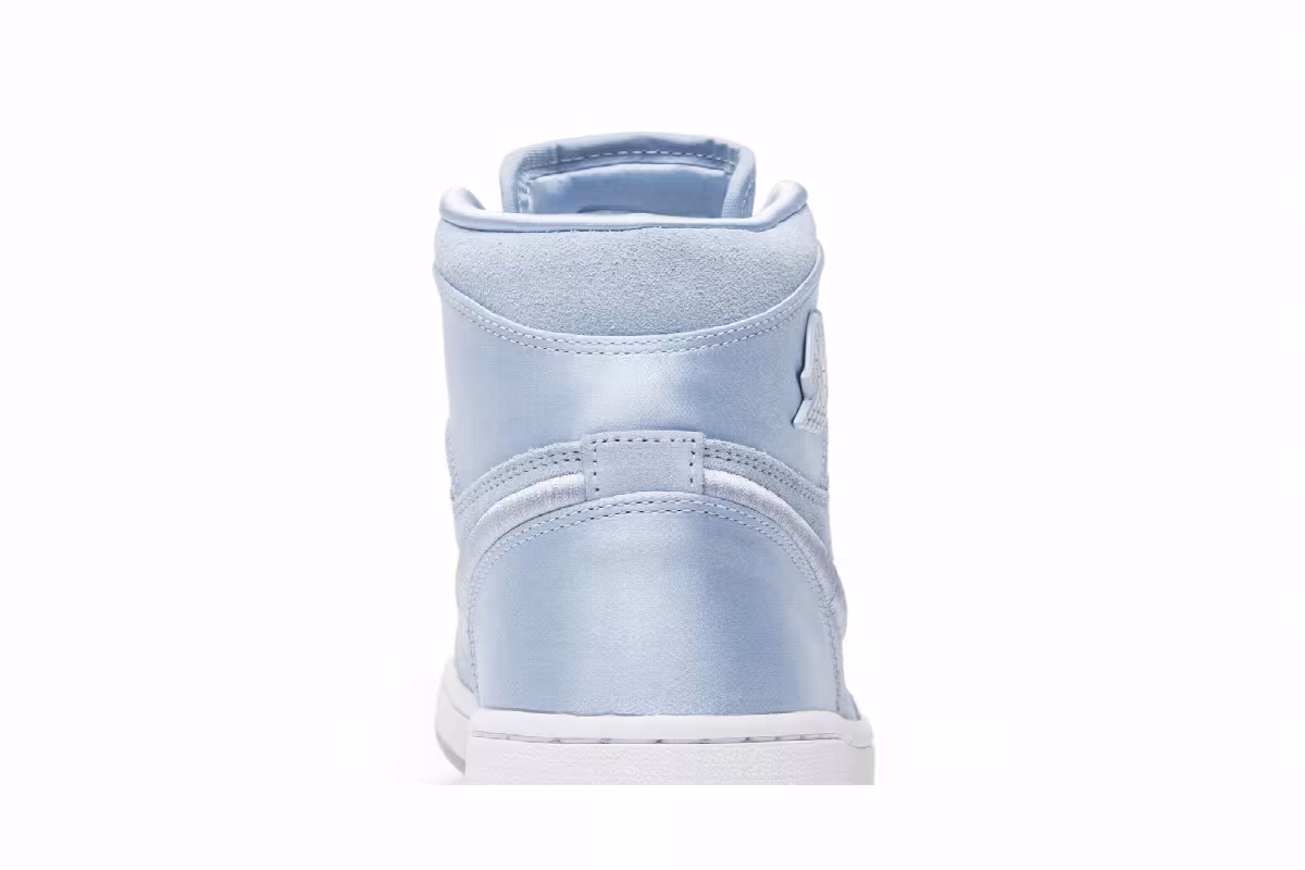 Women's Air Jordan 1 High Season of Her: Hydrogen Blue, view 8
