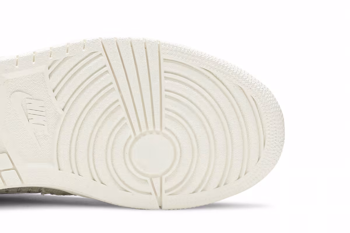 Women's Air Jordan 1 High Premium Desert Sand, view 6