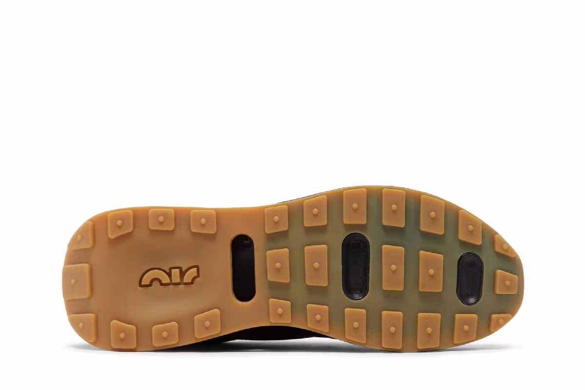 Nike Air Max Pre-Day Black Gum, view 5