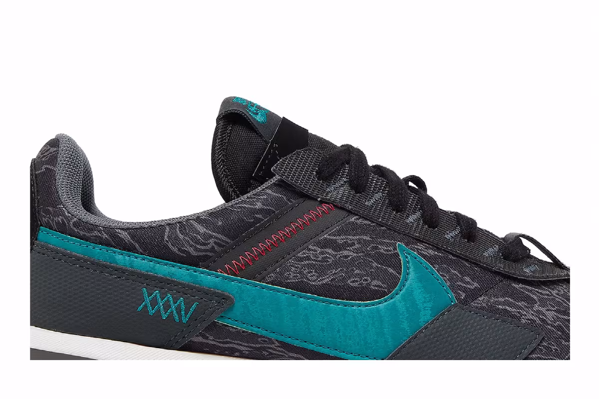 Nike Air Max Pre-Day SE XXXV, view 3