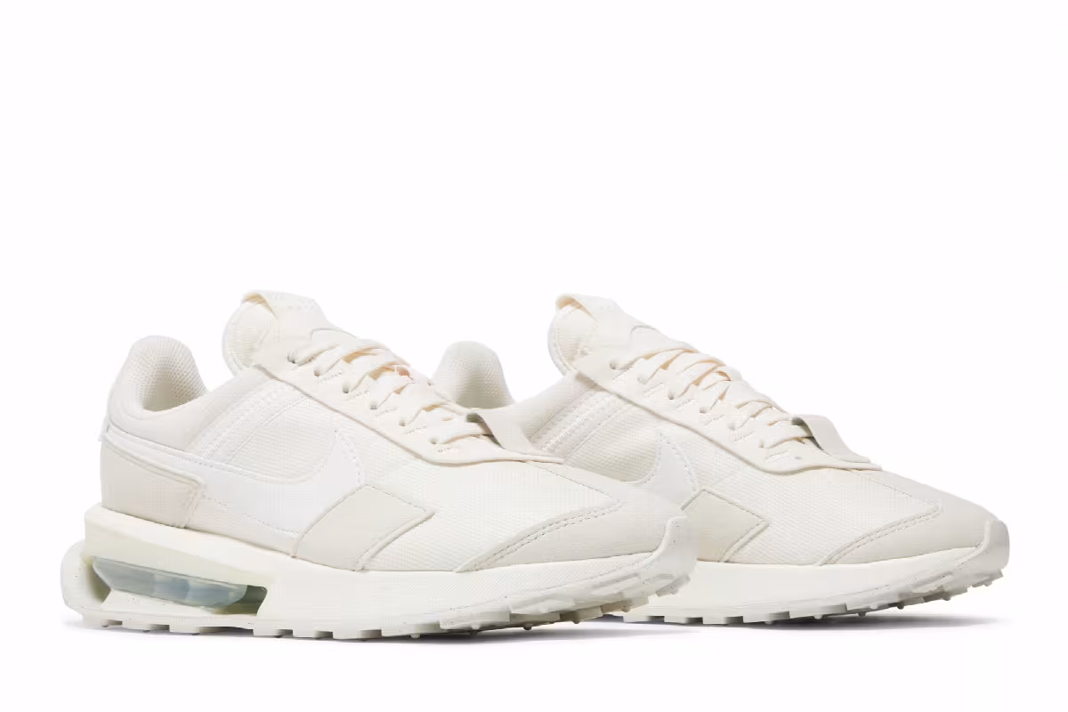 Nike Women's Air Max Pre-Day Phantom Light Bone, view 9