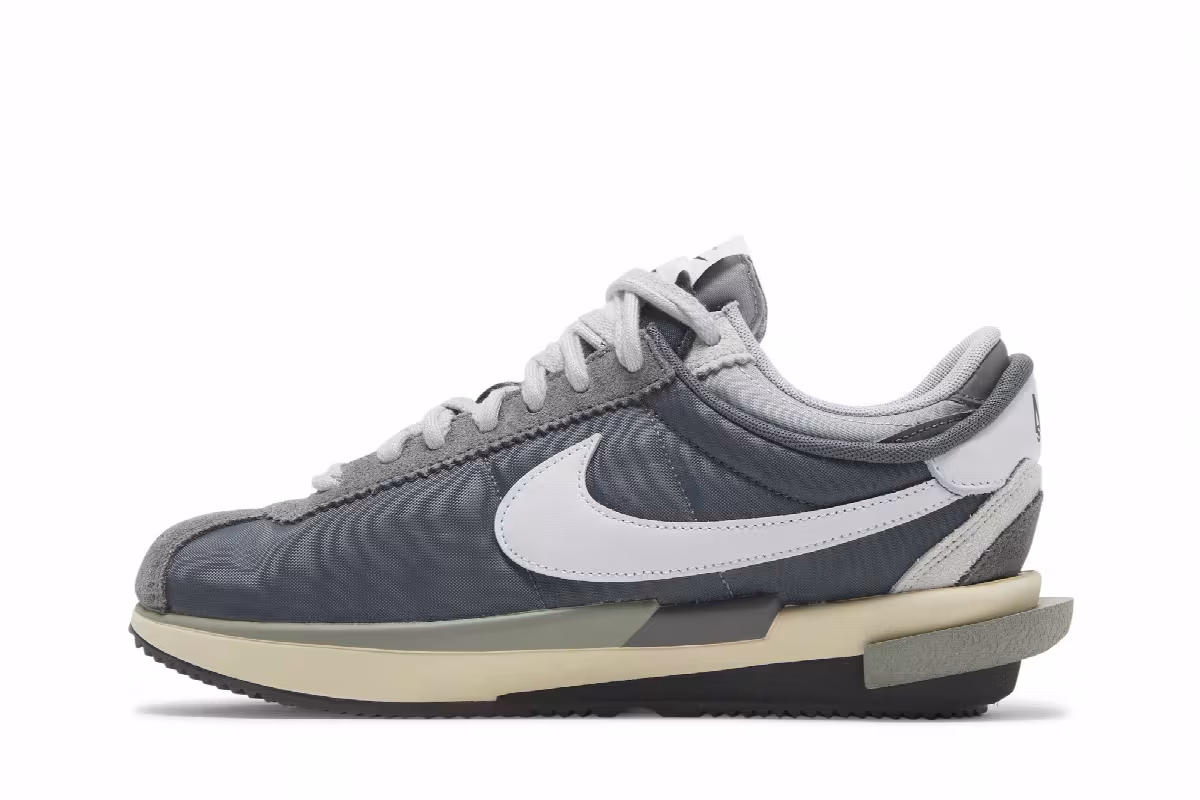 sacai x Nike Zoom Cortez SP Iron Grey, view 4