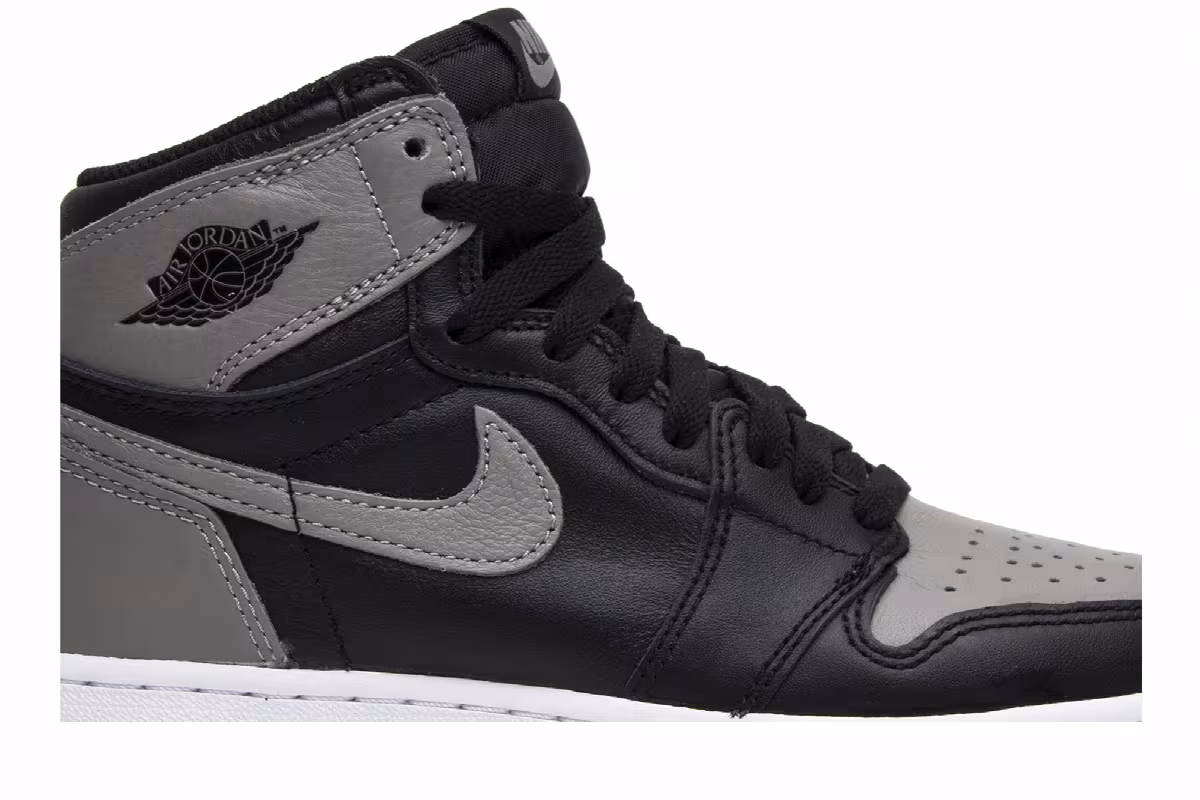 Air Jordan 1 High OG GS Shadow 2018, view 3