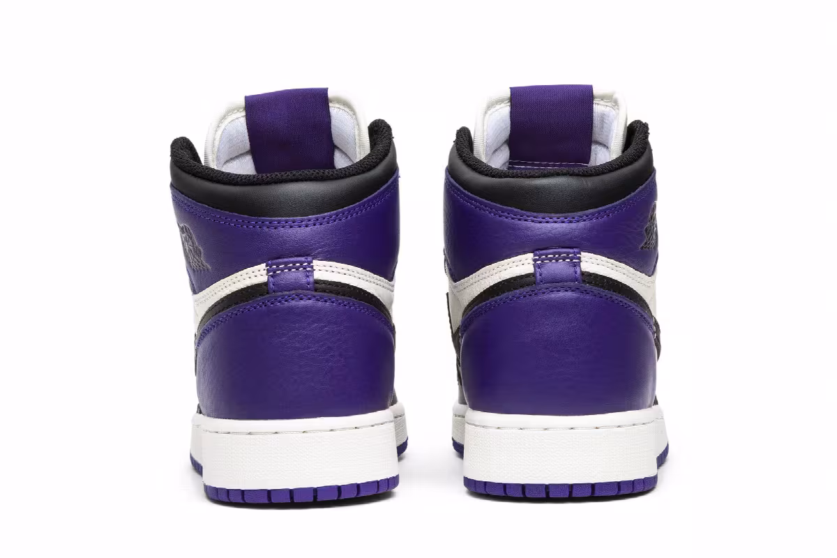 Air Jordan 1 High OG GS Court Purple, view 7