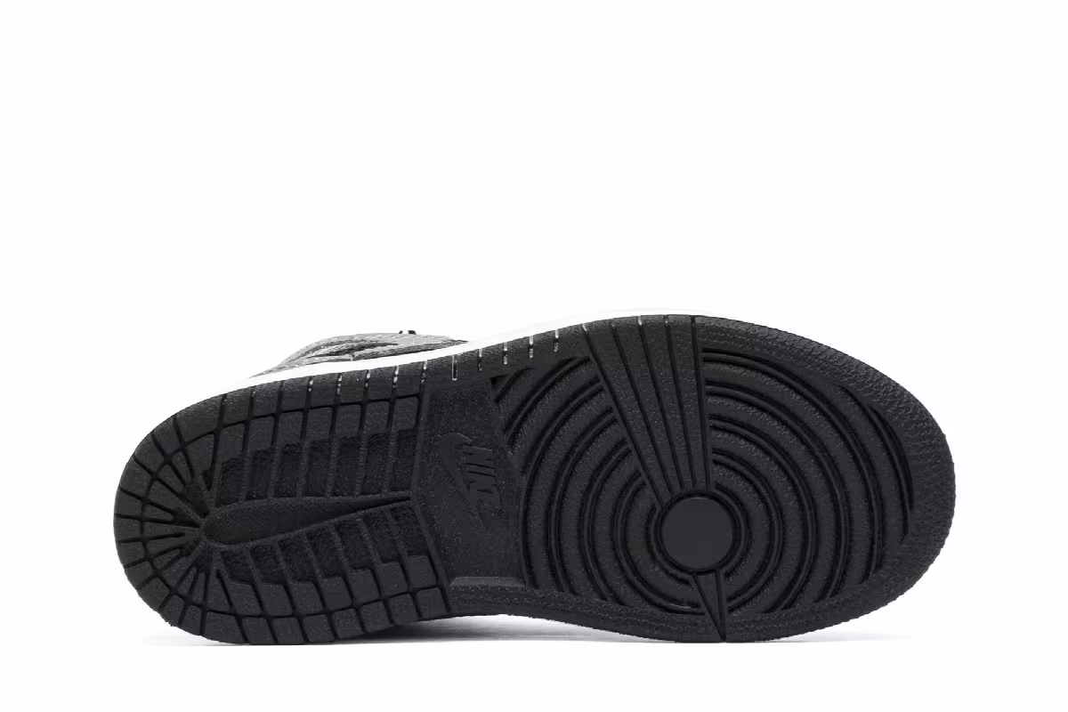 Air Jordan 1 High OG PS Shadow, view 5