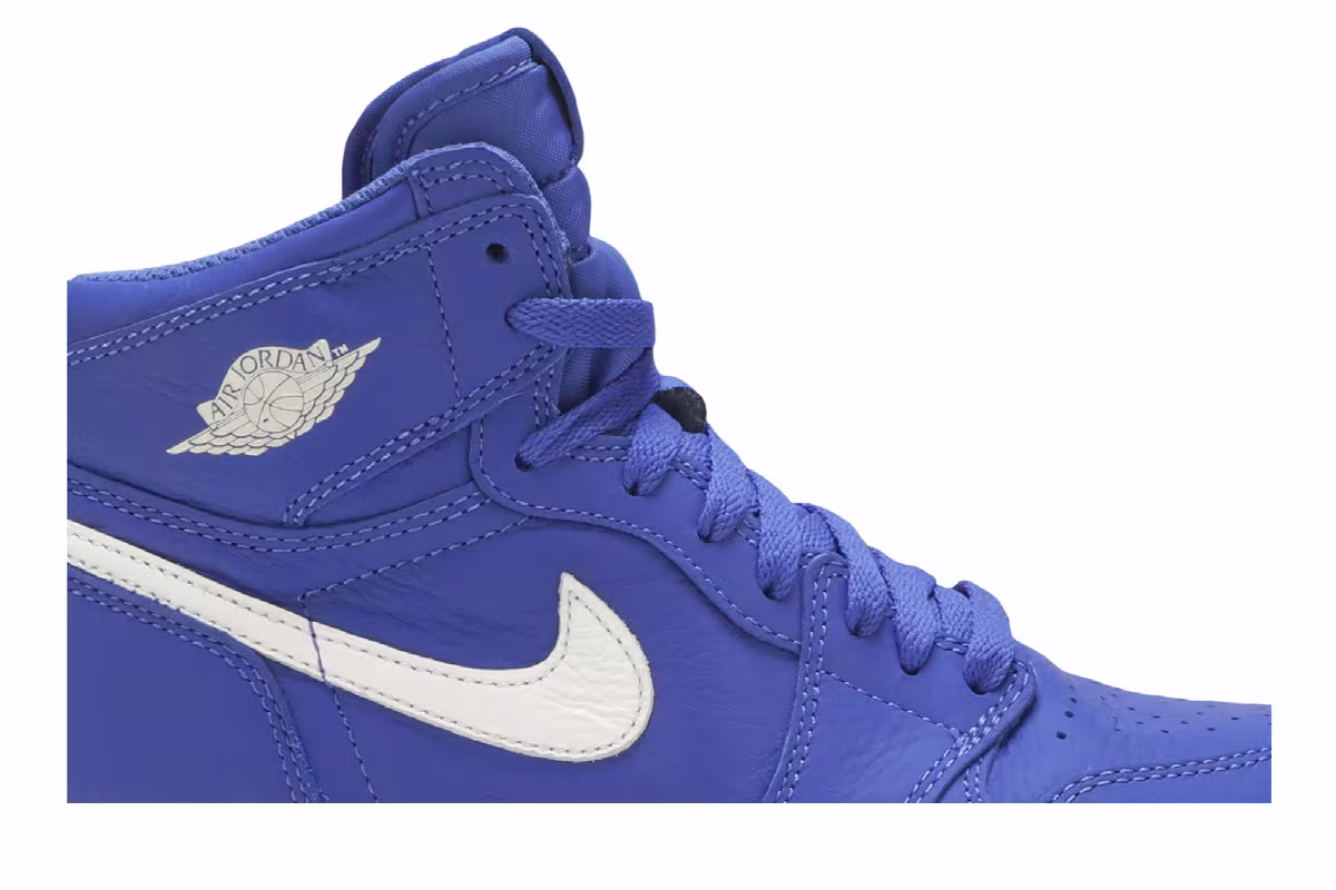 Air Jordan 1 High OG BG Hyper Royal, view 3